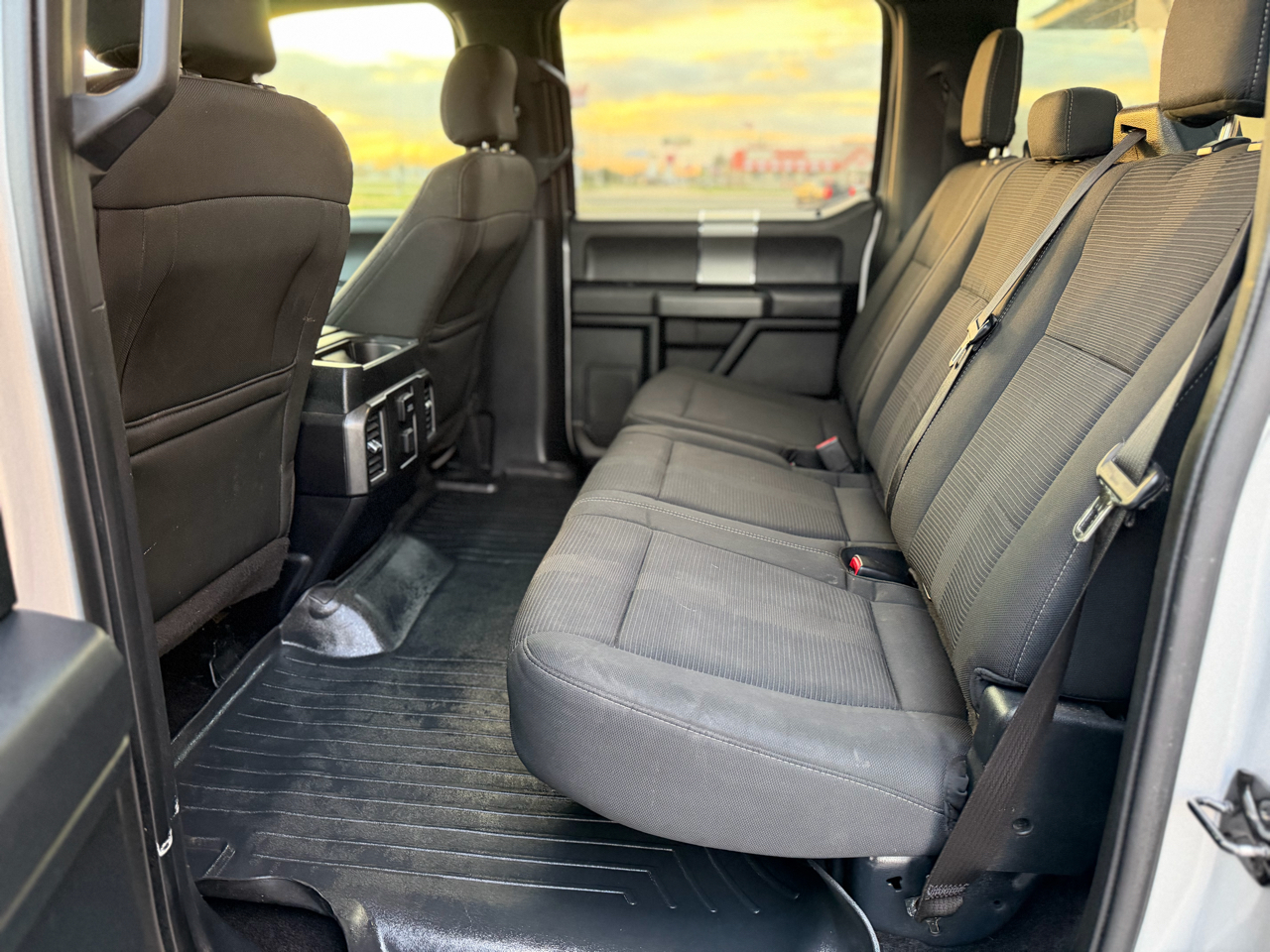 Ford F-150 XLT SuperCrew 4WD 2016