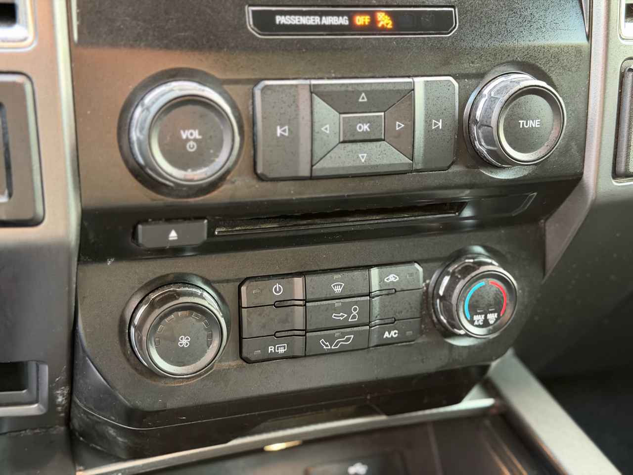 Ford F-150 XLT SuperCrew 4WD 2016