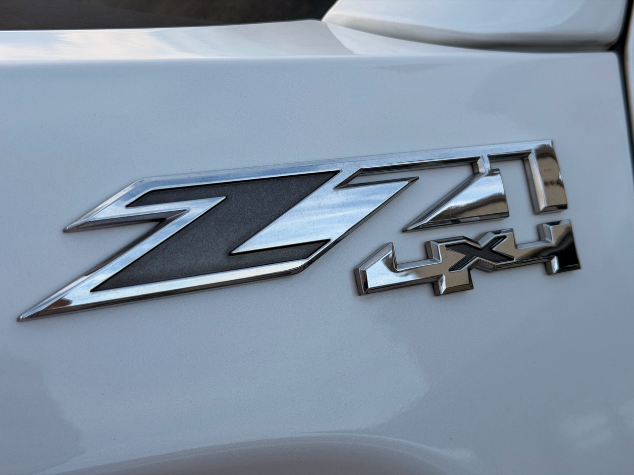 GMC Sierra 1500 SLT Crew Cab 4WD 2016