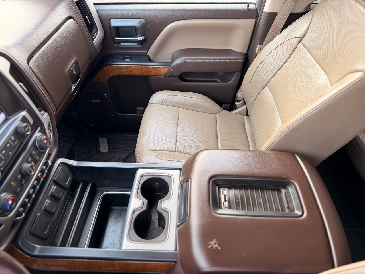 GMC Sierra 1500 SLT Crew Cab 4WD 2016