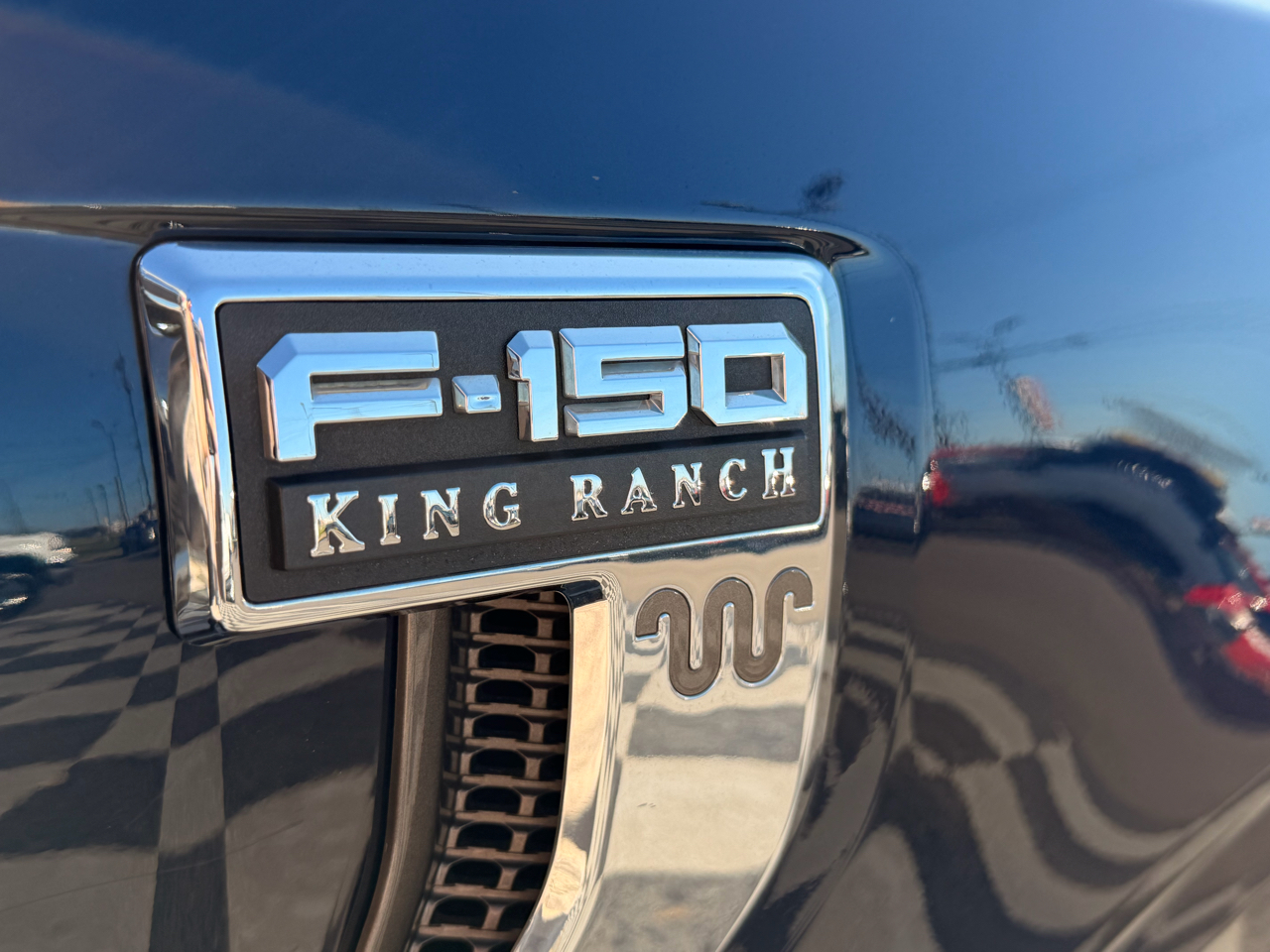 Ford F-150 King Ranch 4WD SuperCrew 5.5' Box 2023