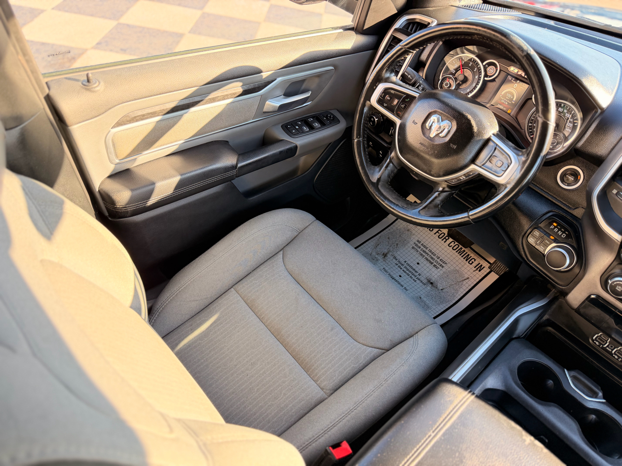 RAM 1500 Big Horn Crew Cab SWB 4WD 2021