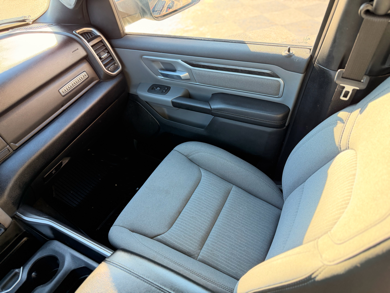 RAM 1500 Big Horn Crew Cab SWB 4WD 2021