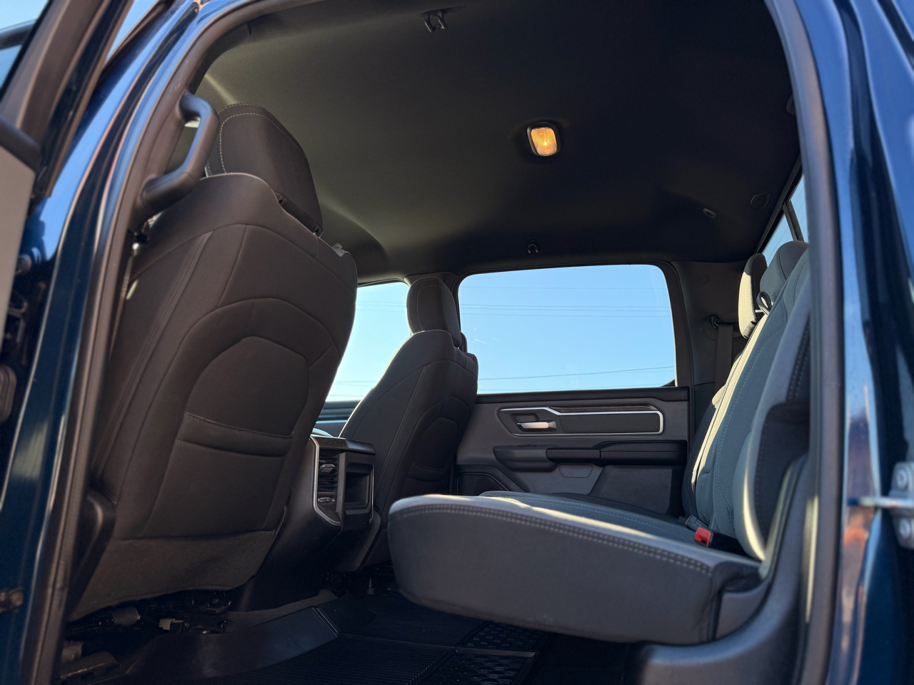 RAM 1500 Big Horn Crew Cab SWB 4WD 2021