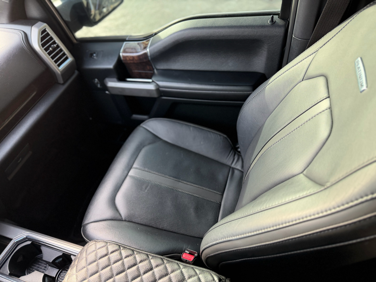 Ford F-150 Platinum SuperCrew 4WD 2015