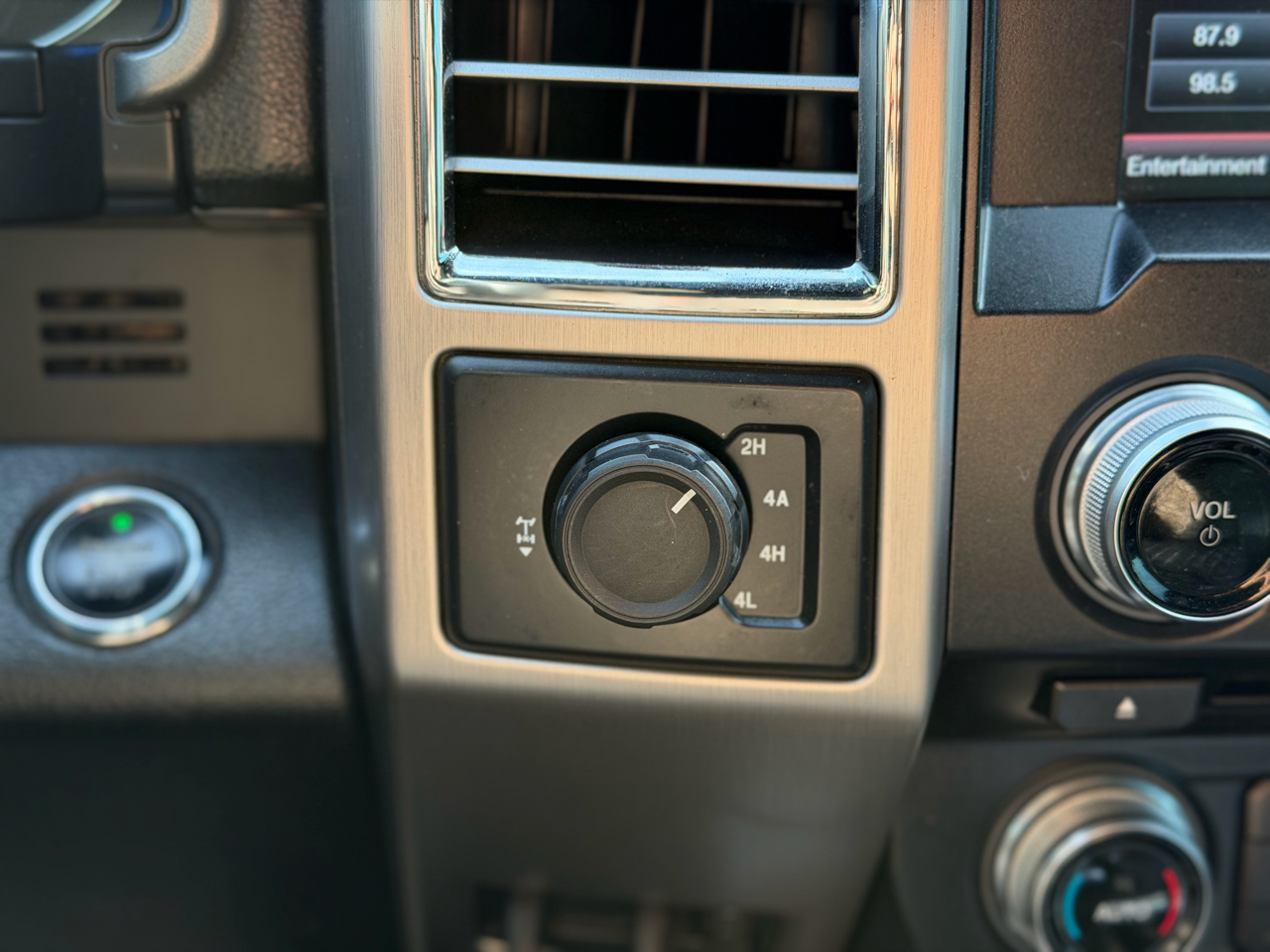 Ford F-150 Platinum SuperCrew 4WD 2015