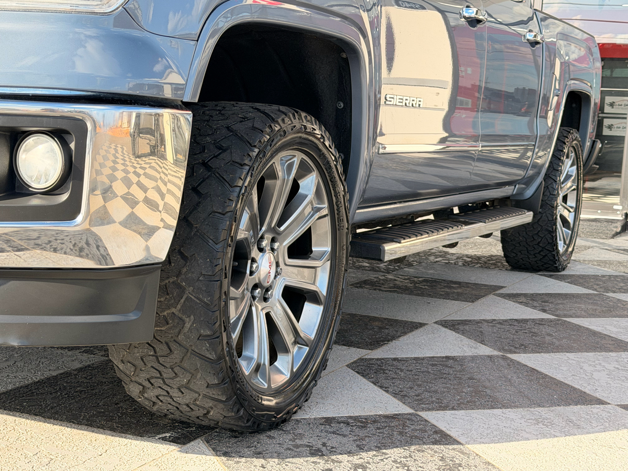 GMC Sierra 1500 SLT Crew Cab 4WD 2015