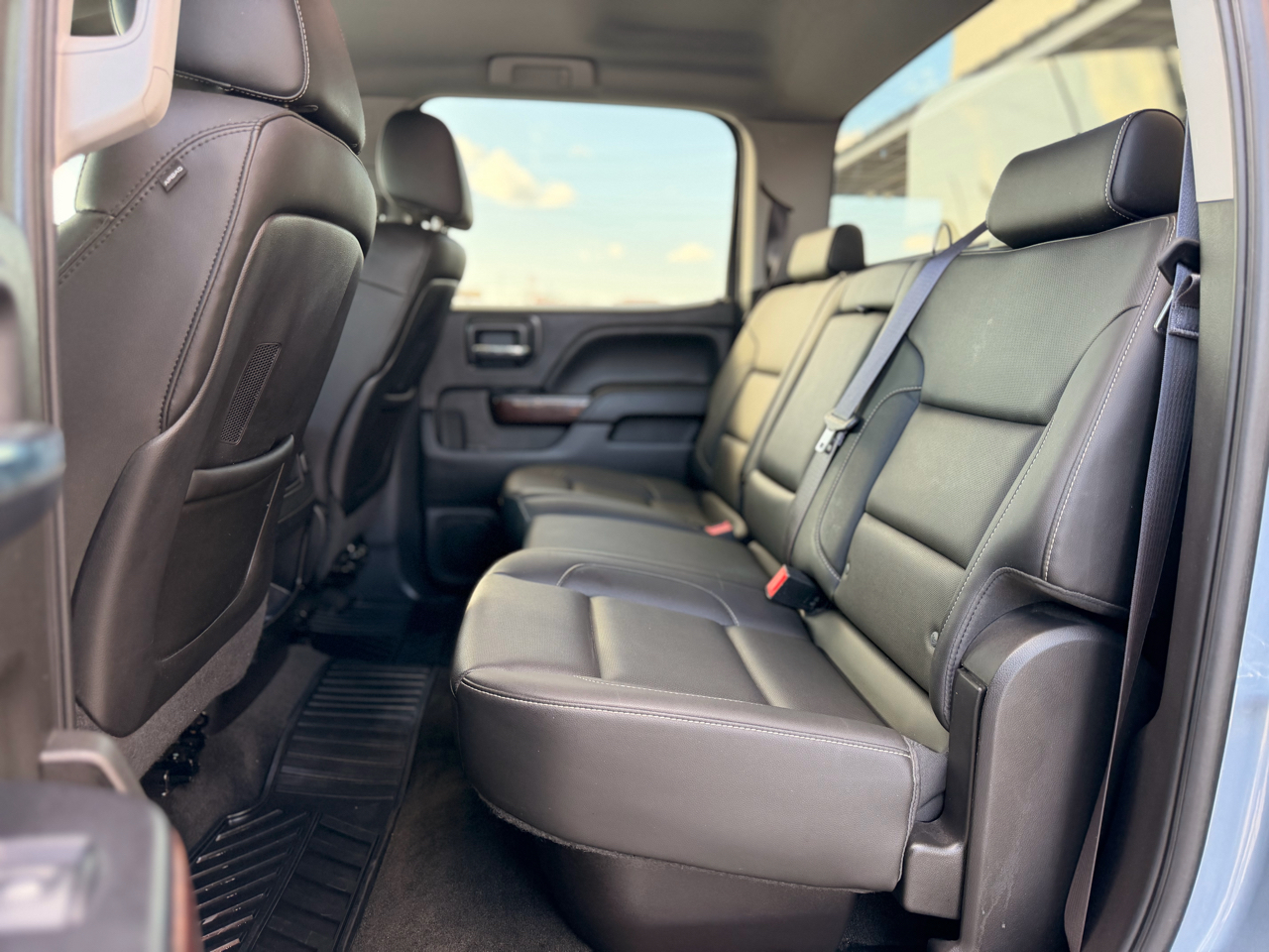 GMC Sierra 1500 SLT Crew Cab 4WD 2015