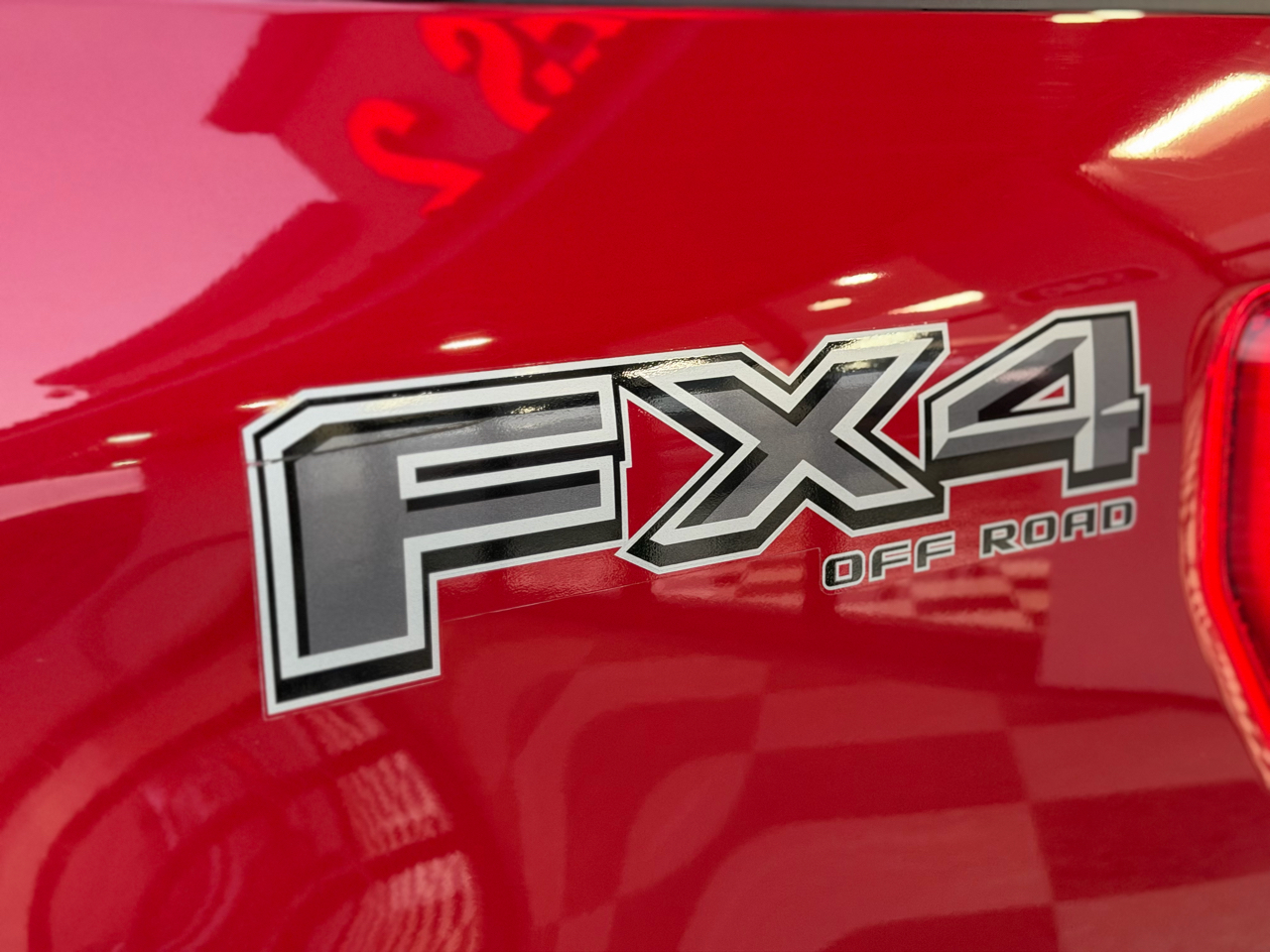 Ford F-150 Platinum SuperCrew 4WD 2022