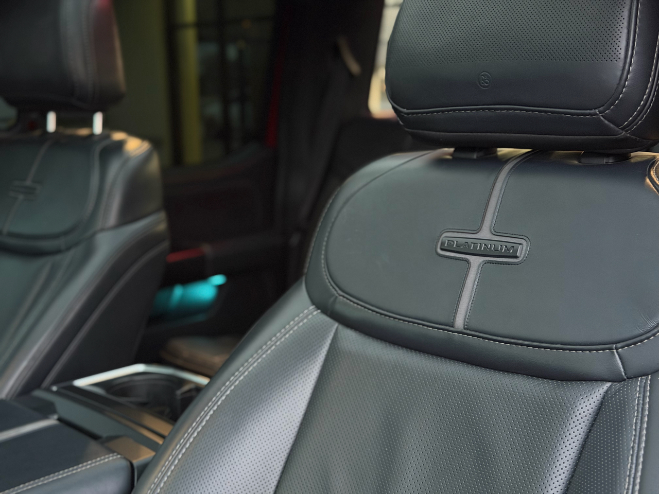 Ford F-150 Platinum SuperCrew 4WD 2022