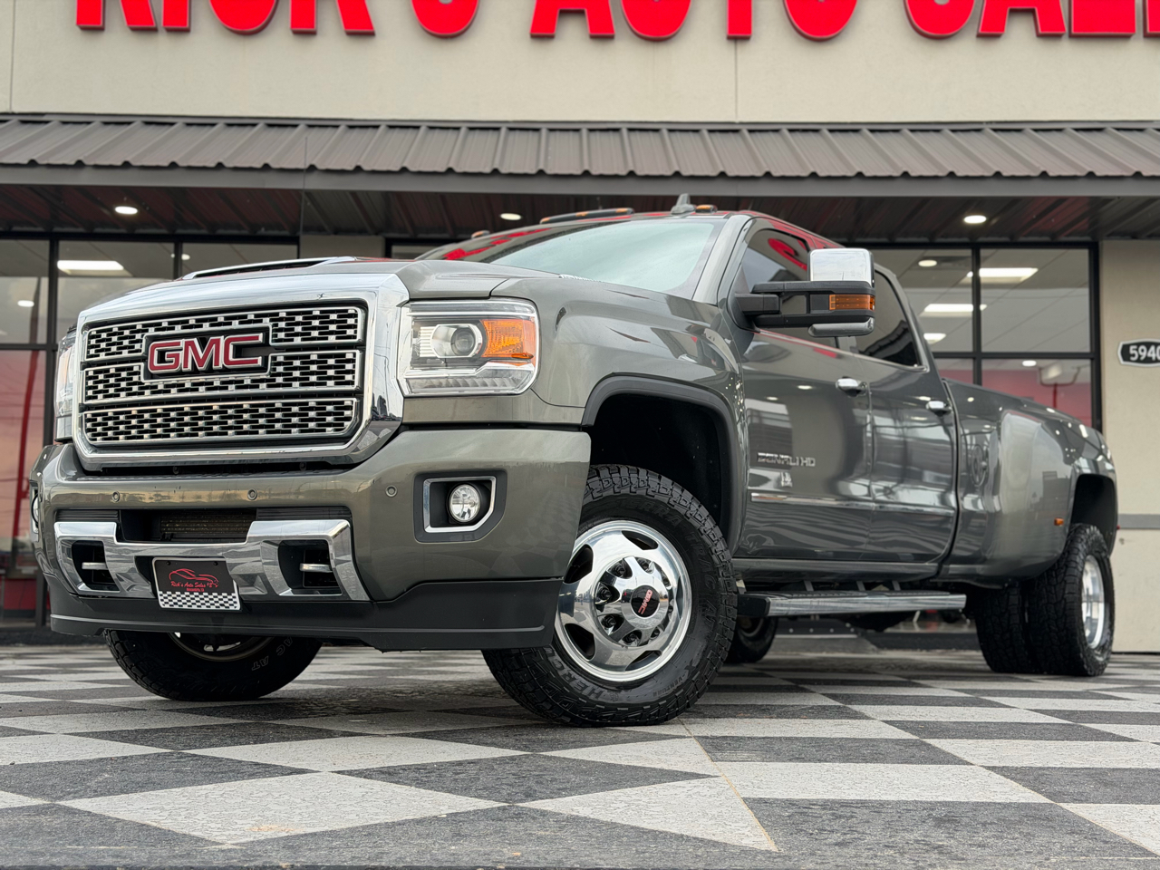GMC Sierra 3500HD 4WD Crew Cab 167.7" DRW Denali 2018