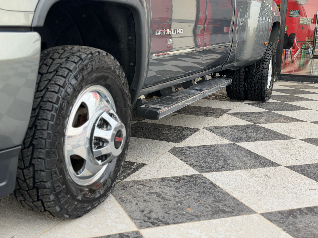 GMC Sierra 3500HD 4WD Crew Cab 167.7" DRW Denali 2018