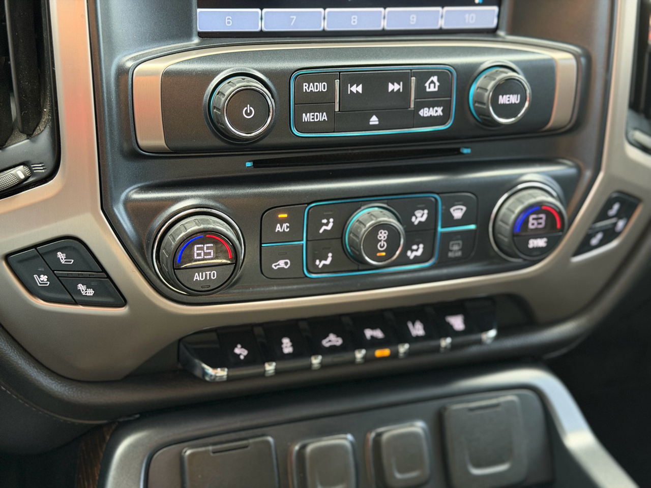 GMC Sierra 3500HD 4WD Crew Cab 167.7" DRW Denali 2018