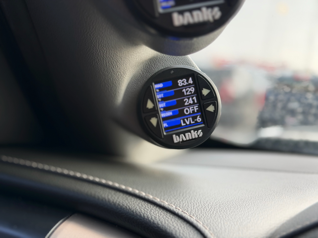 GMC Sierra 3500HD 4WD Crew Cab 167.7" DRW Denali 2018