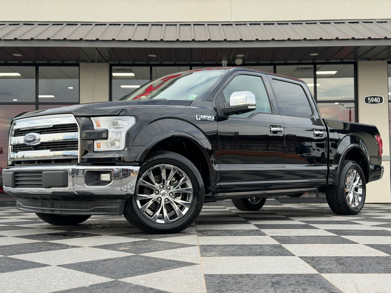 Ford F-150 Lariat SuperCrew 2WD 2017