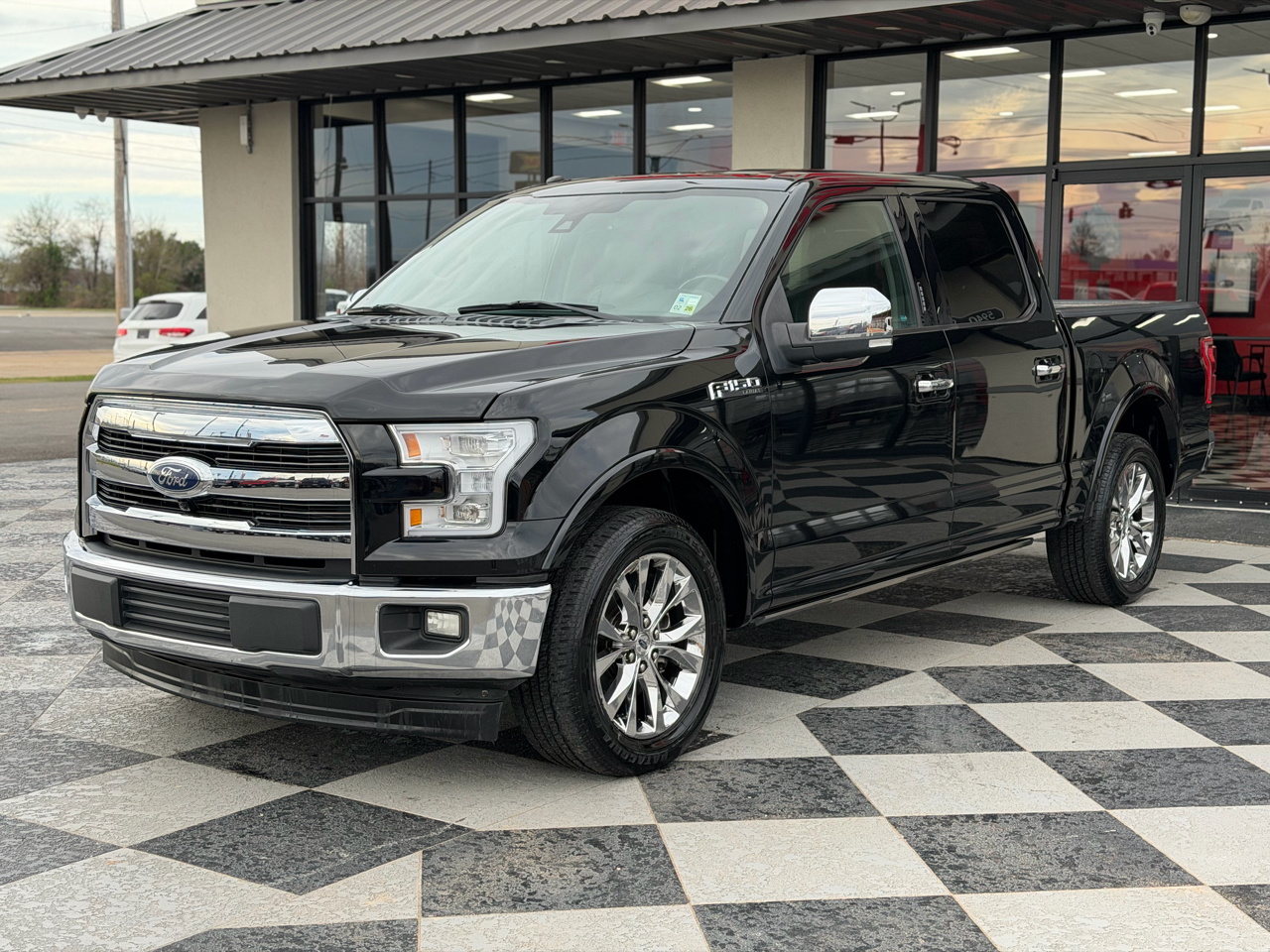 Ford F-150 Lariat SuperCrew 2WD 2017