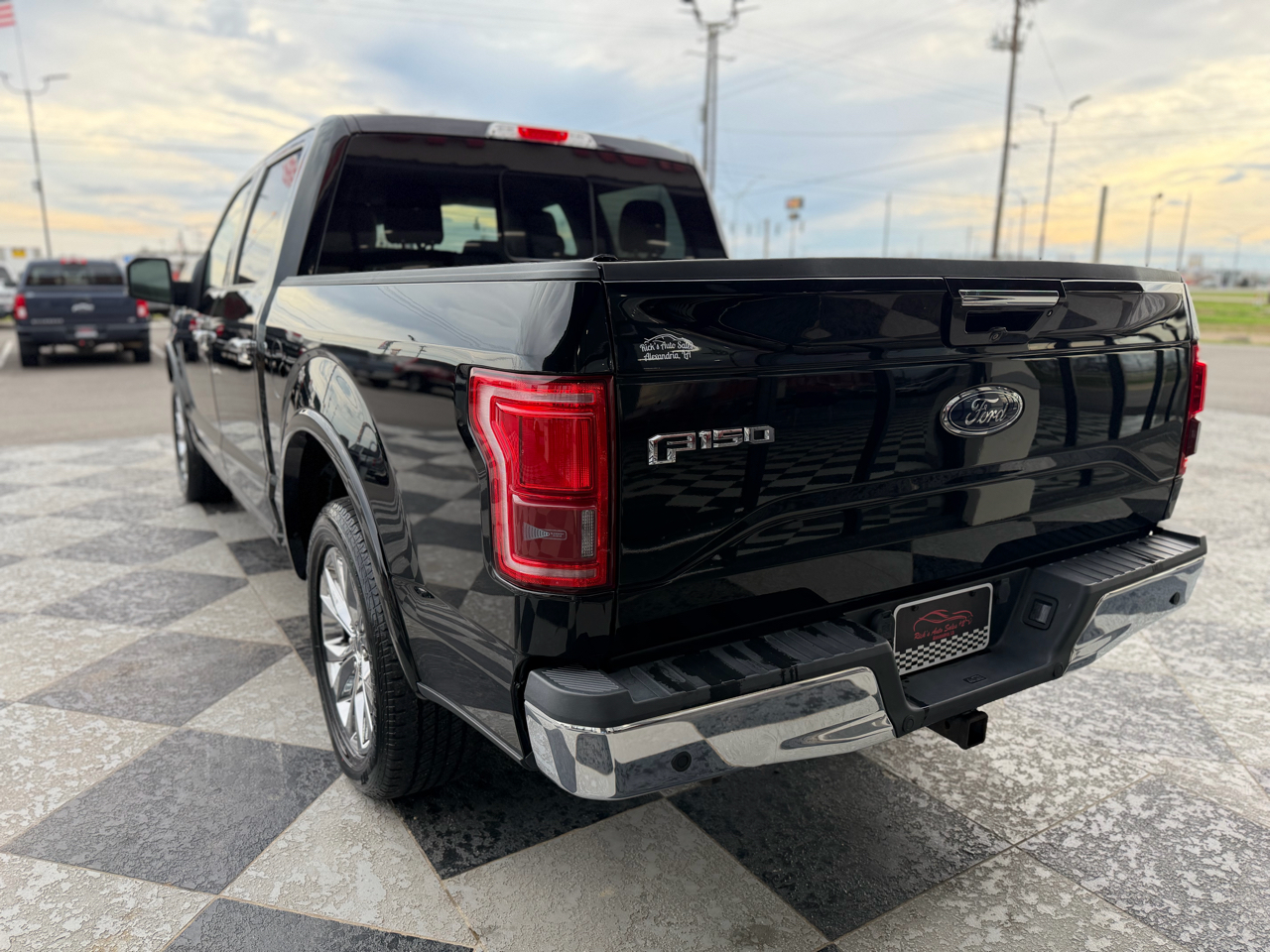 Ford F-150 Lariat SuperCrew 2WD 2017