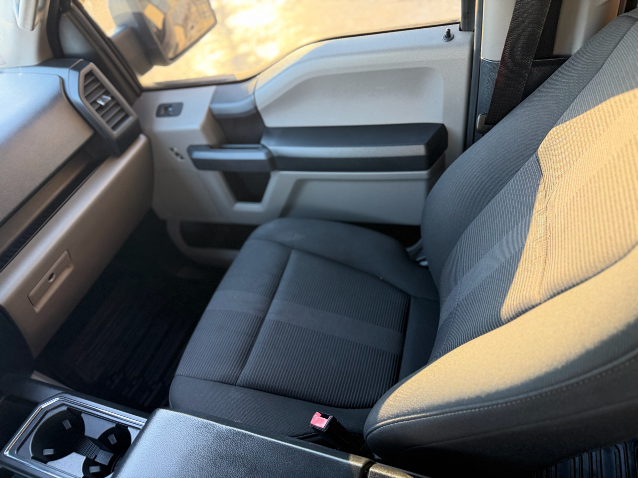 Ford F-150 STX SuperCrew 2WD 2018