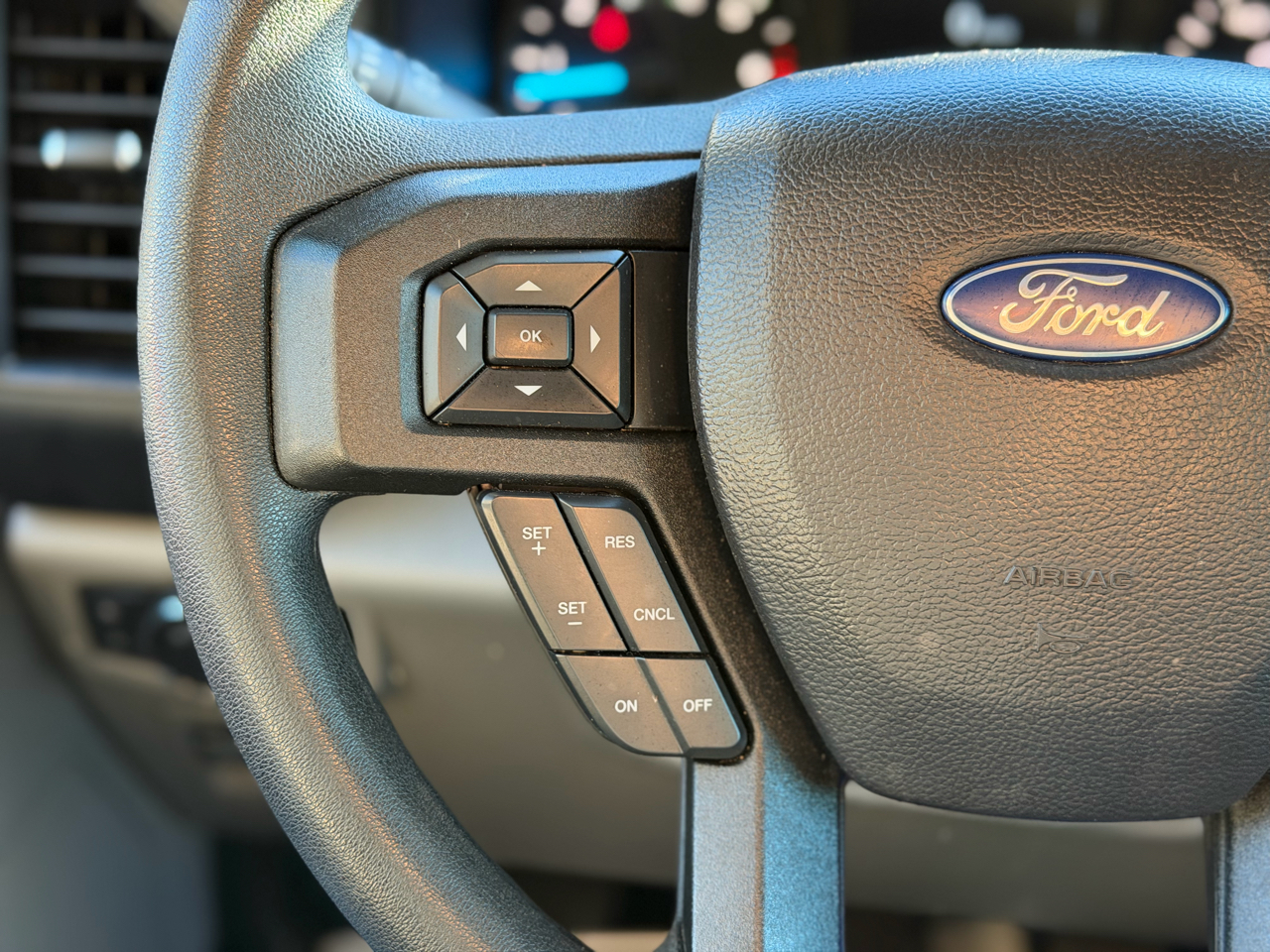 Ford F-150 STX SuperCrew 2WD 2018