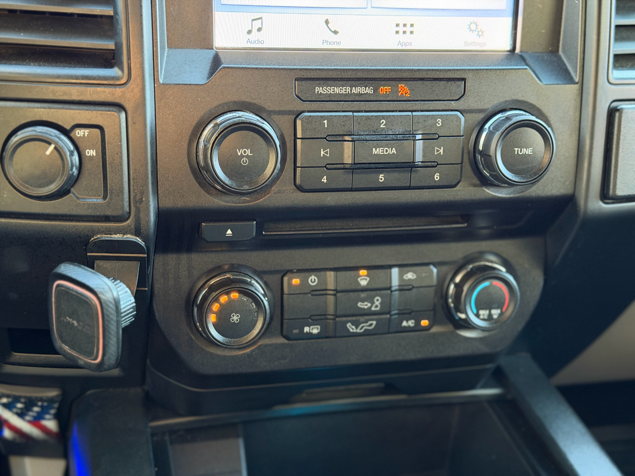 Ford F-150 STX SuperCrew 2WD 2018