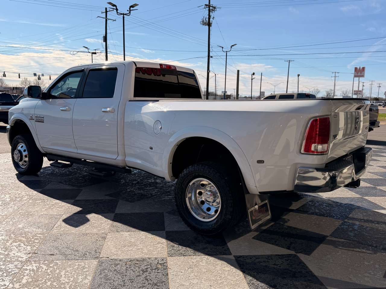 RAM 3500 Laramie Crew Cab LWB 4WD DRW 2018