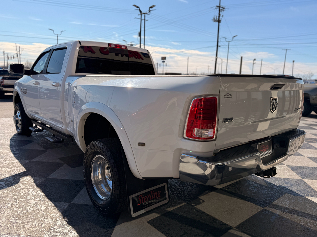 RAM 3500 Laramie Crew Cab LWB 4WD DRW 2018