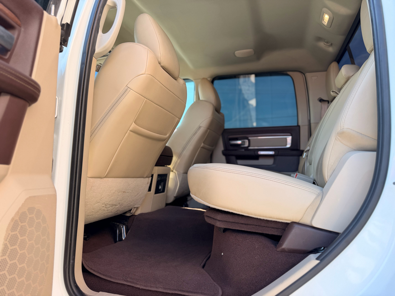 RAM 3500 Laramie Crew Cab LWB 4WD DRW 2018