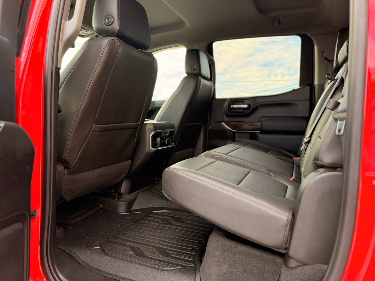 GMC Sierra 1500 SLT Crew Cab 4WD 2021