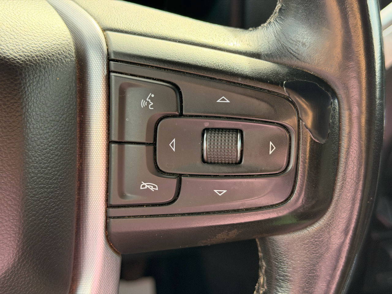 GMC Sierra 1500 SLT Crew Cab 4WD 2021