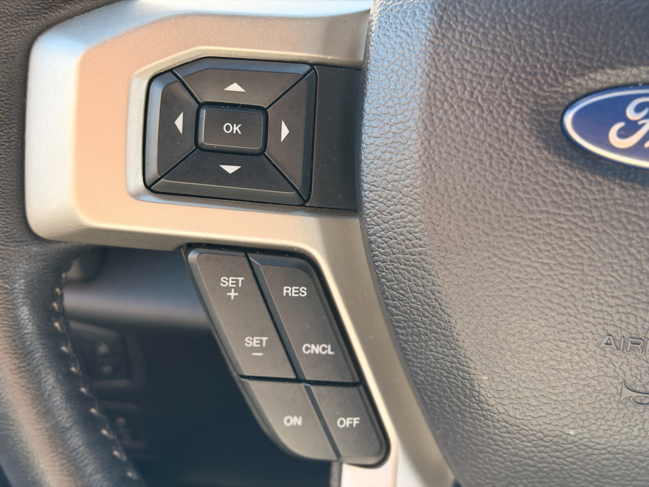 Ford F-150 Lariat SuperCrew 4WD 2020