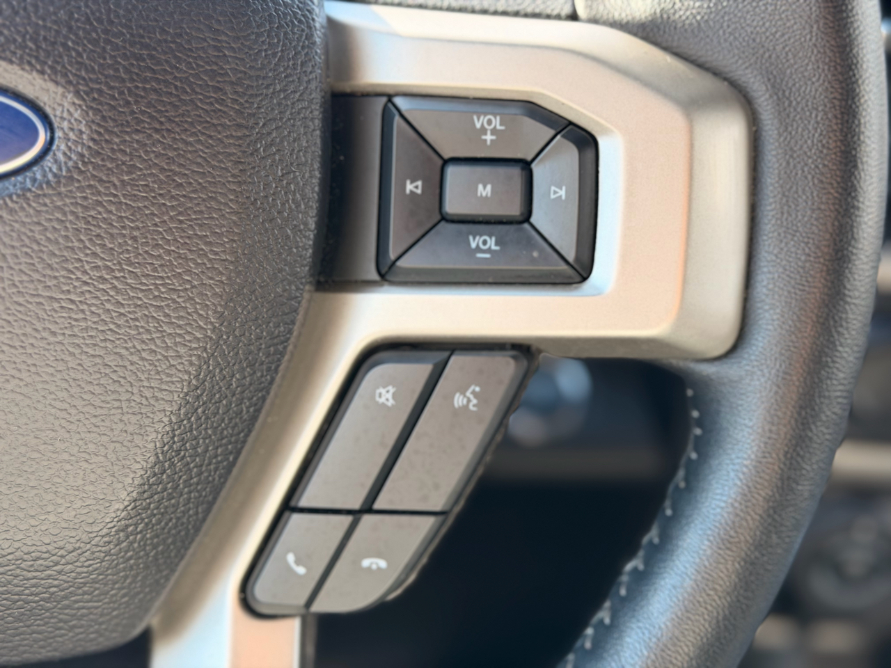 Ford F-150 Lariat SuperCrew 4WD 2020