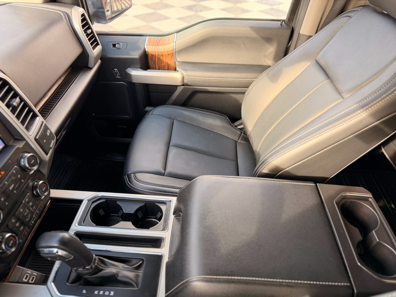 Ford F-150 Lariat SuperCrew 4WD 2020