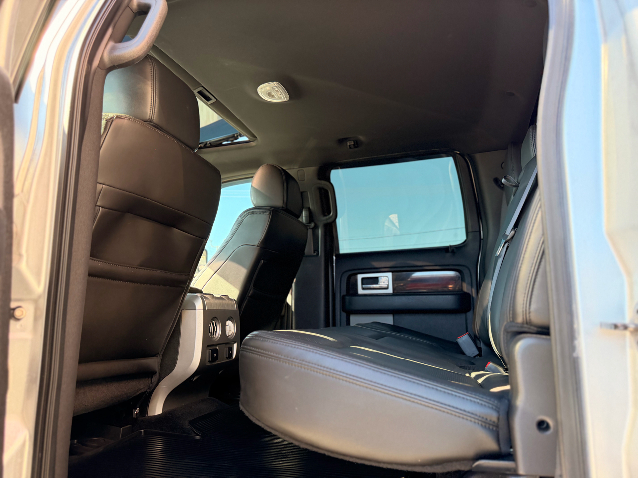 Ford F-150 Platinum SuperCrew 4WD 2014