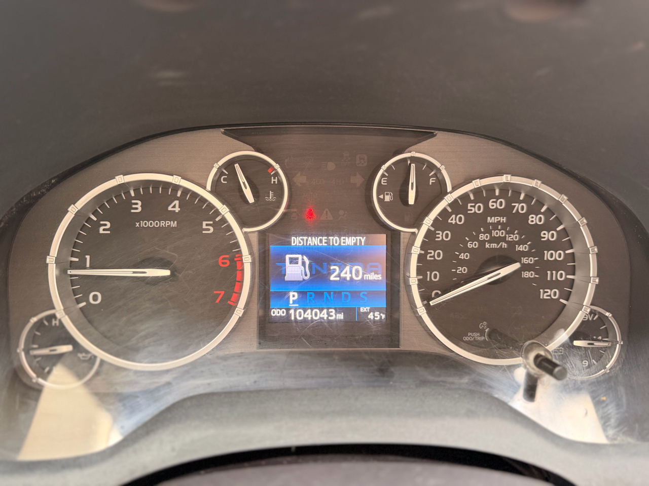 Toyota Tundra Limited 5.7L CrewMax 4WD 2017