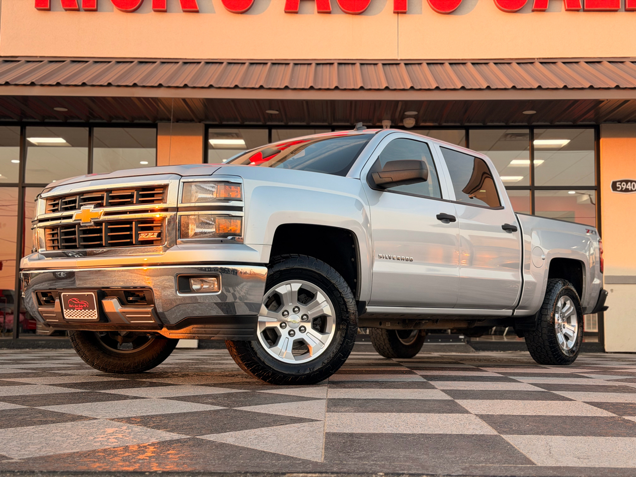 Chevrolet Silverado 1500 LT Crew Cab 4WD 2014