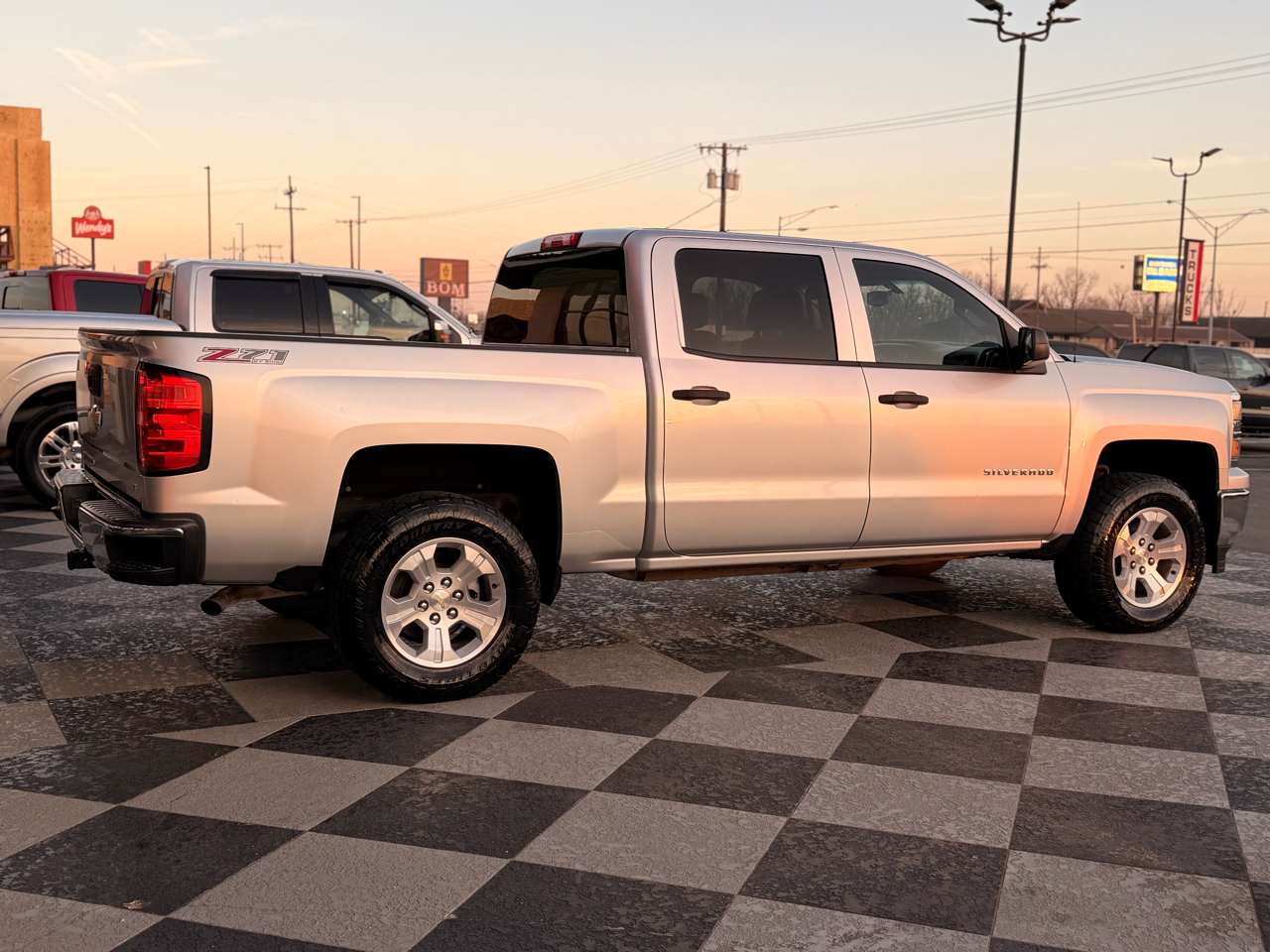 Chevrolet Silverado 1500 LT Crew Cab 4WD 2014