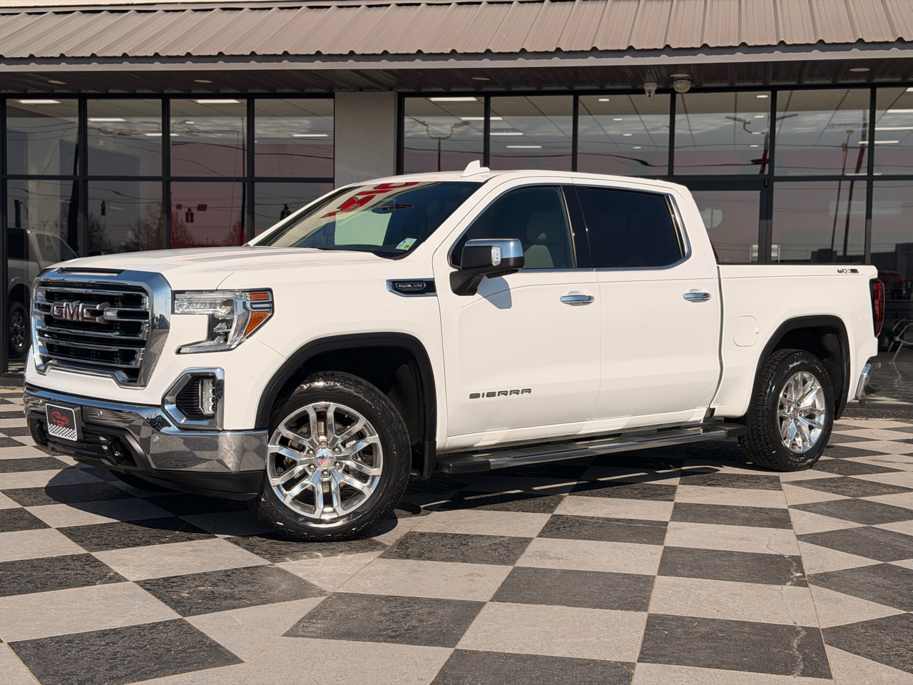 GMC Sierra 1500 SLT Crew Cab Short Bed 4WD 2021