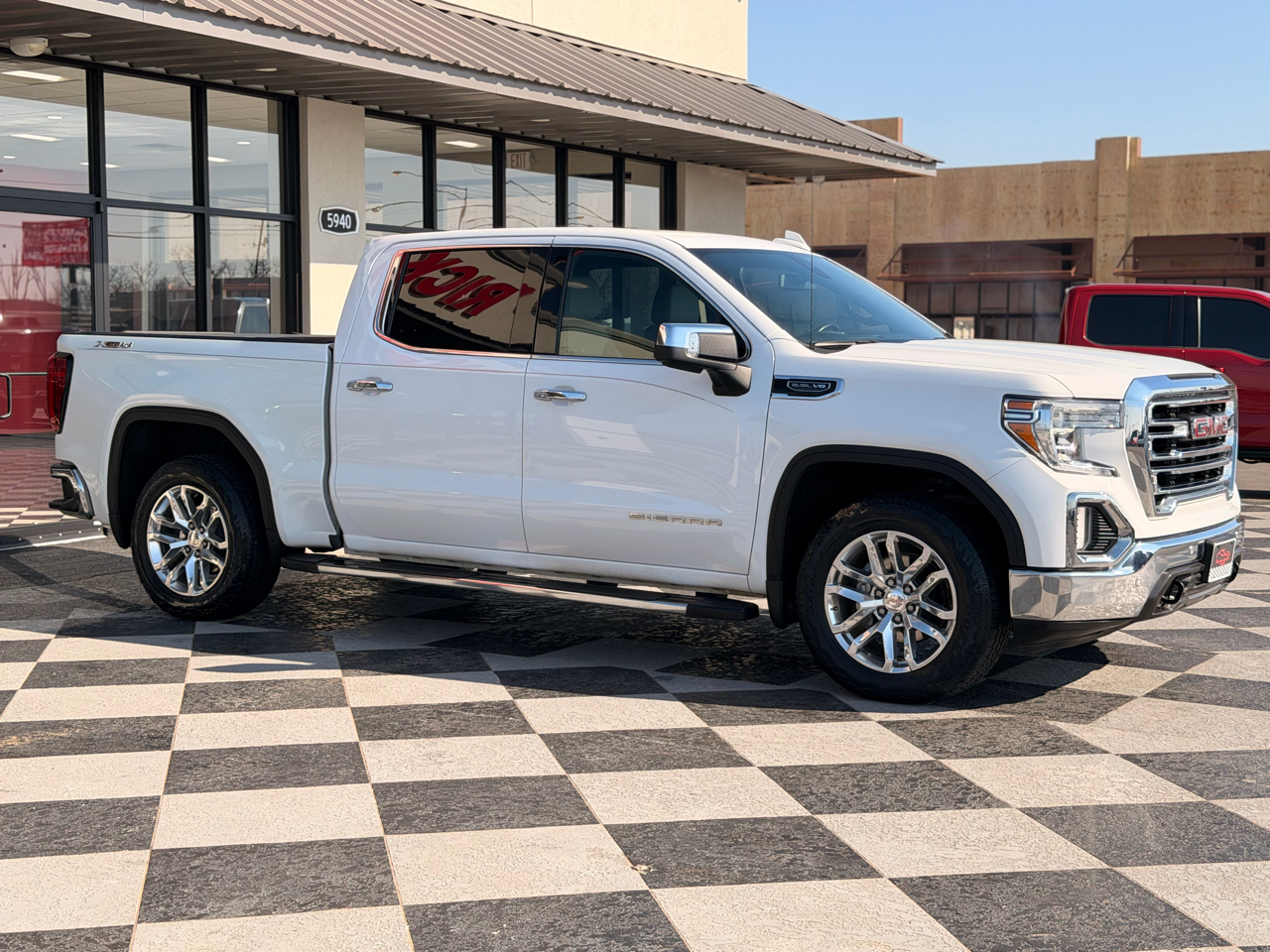 GMC Sierra 1500 SLT Crew Cab Short Bed 4WD 2021