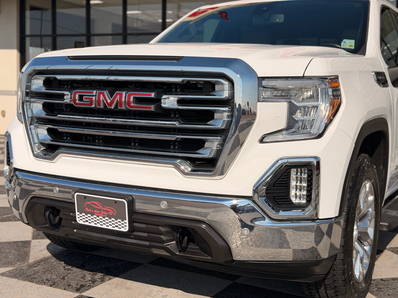GMC Sierra 1500 SLT Crew Cab Short Bed 4WD 2021