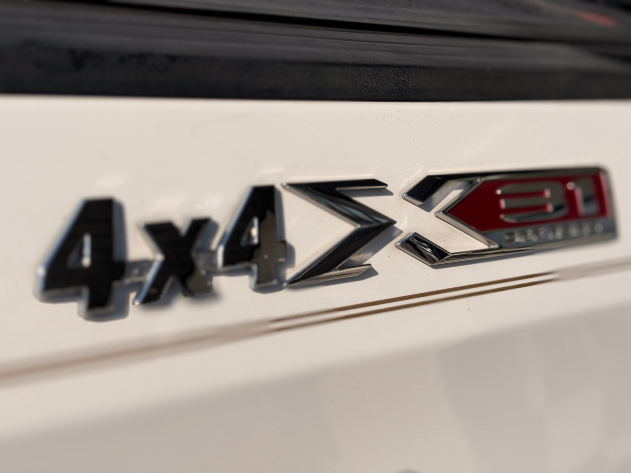 GMC Sierra 1500 SLT Crew Cab Short Bed 4WD 2021