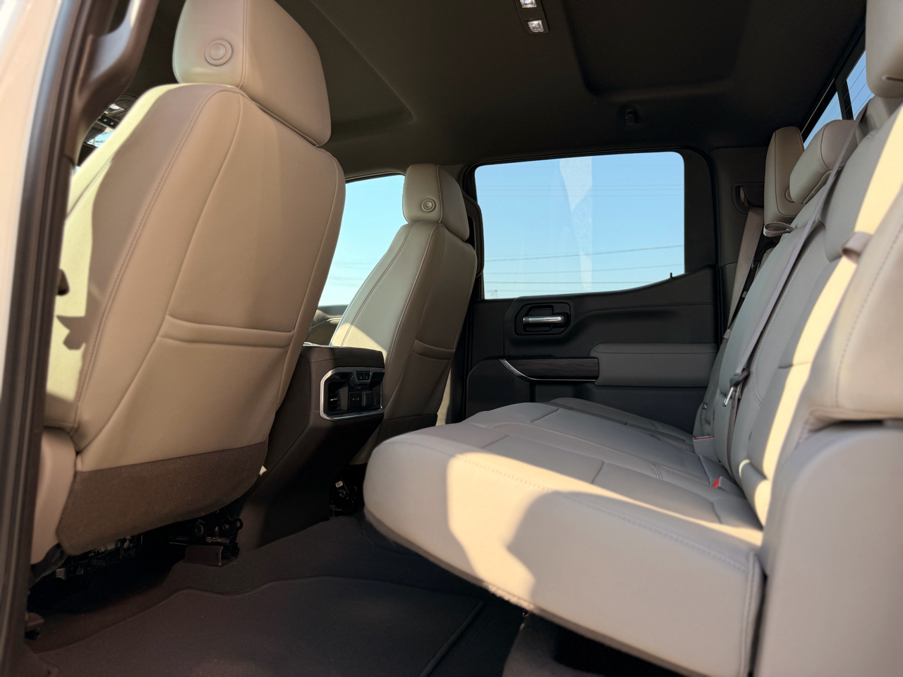 GMC Sierra 1500 SLT Crew Cab Short Bed 4WD 2021