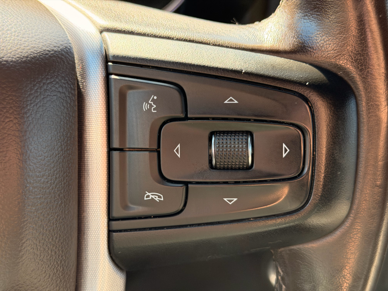 GMC Sierra 1500 SLT Crew Cab Short Bed 4WD 2021