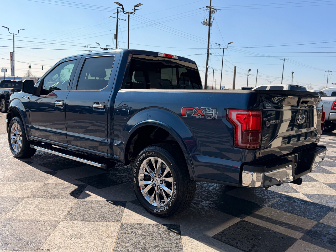 Ford F-150 Lariat 4WD SuperCrew 5.5' Box 2017