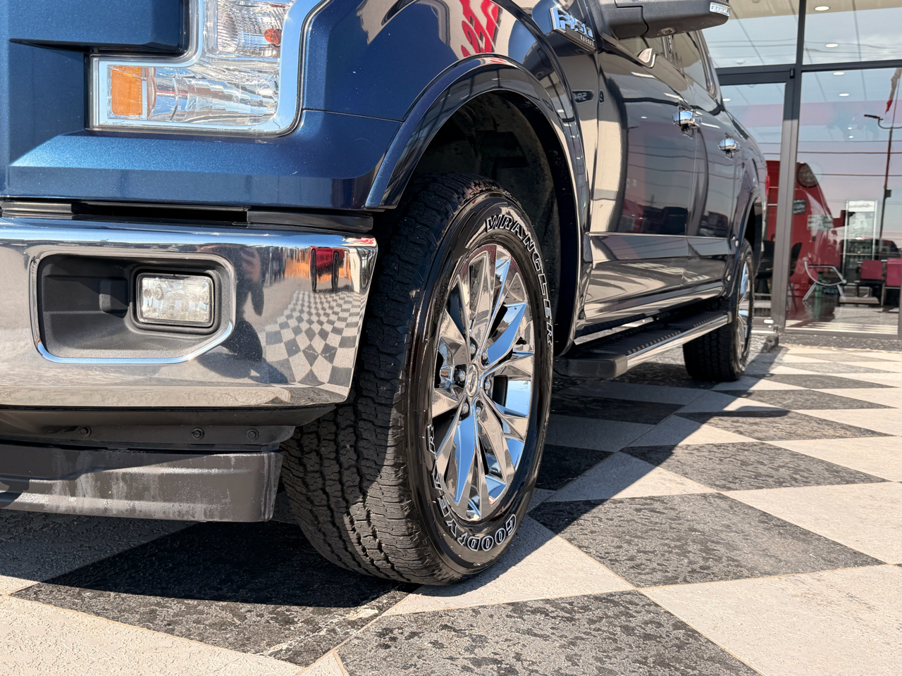 Ford F-150 Lariat 4WD SuperCrew 5.5' Box 2017