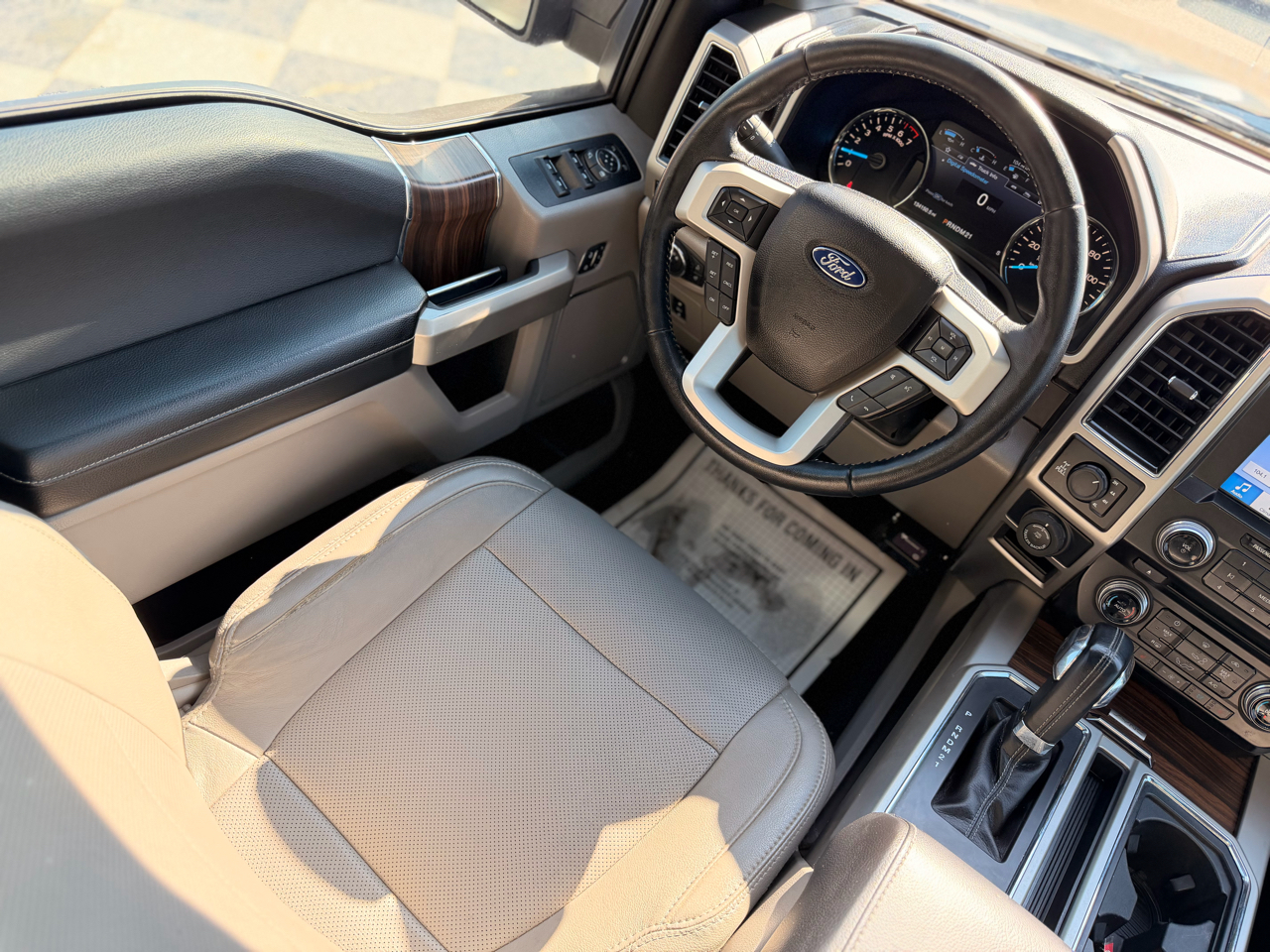 Ford F-150 Lariat 4WD SuperCrew 5.5' Box 2017