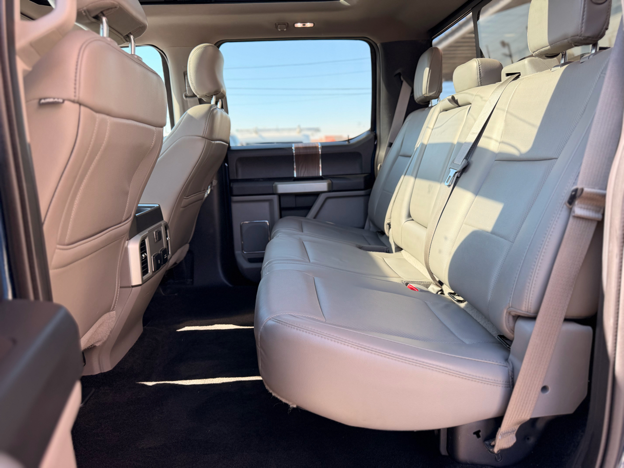 Ford F-150 Lariat 4WD SuperCrew 5.5' Box 2017