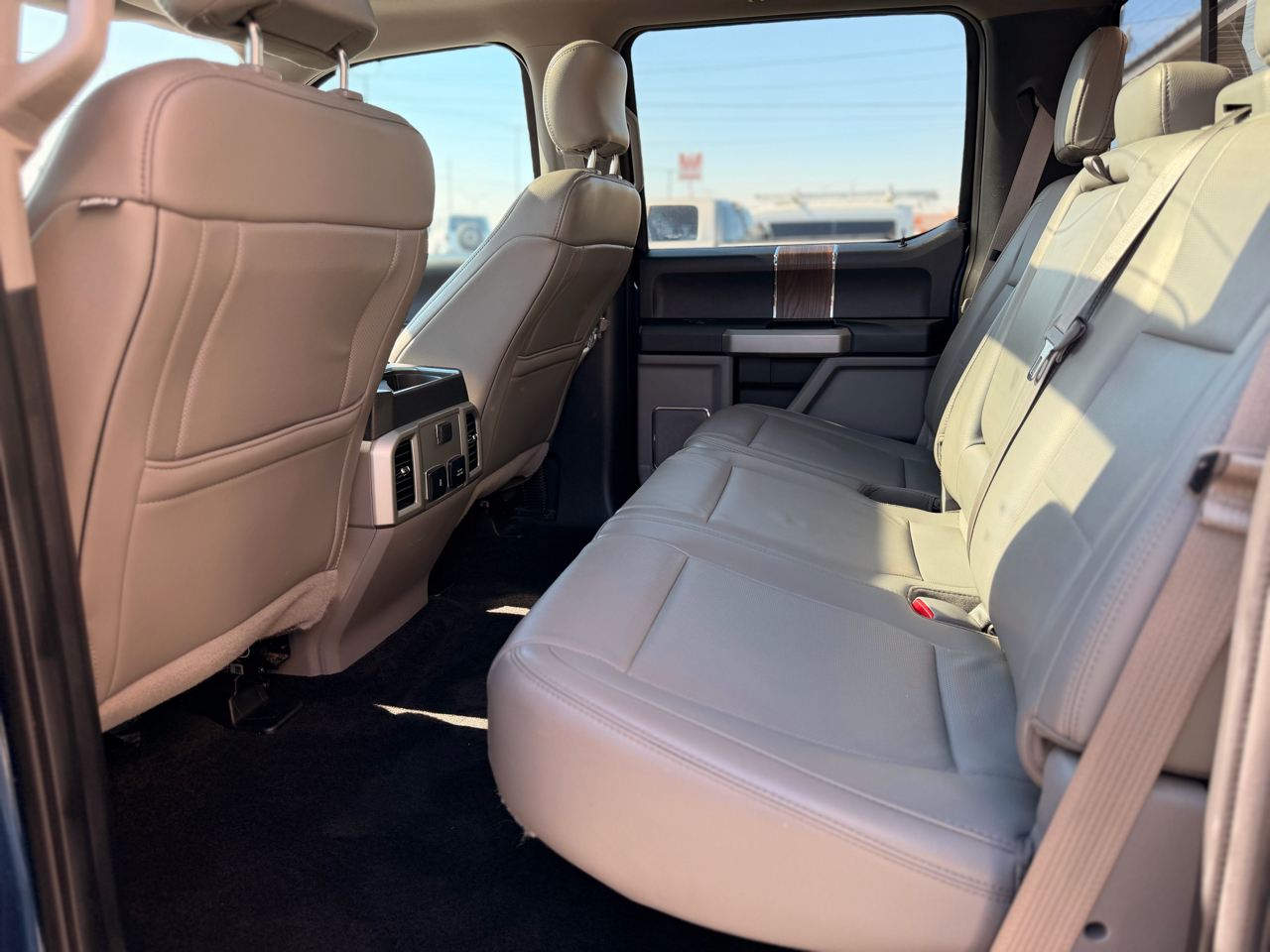 Ford F-150 Lariat 4WD SuperCrew 5.5' Box 2017