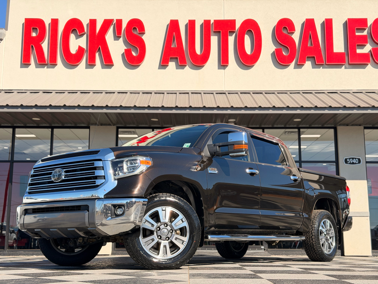 Toyota Tundra 1794 Edition Crew Max 4WD 2018