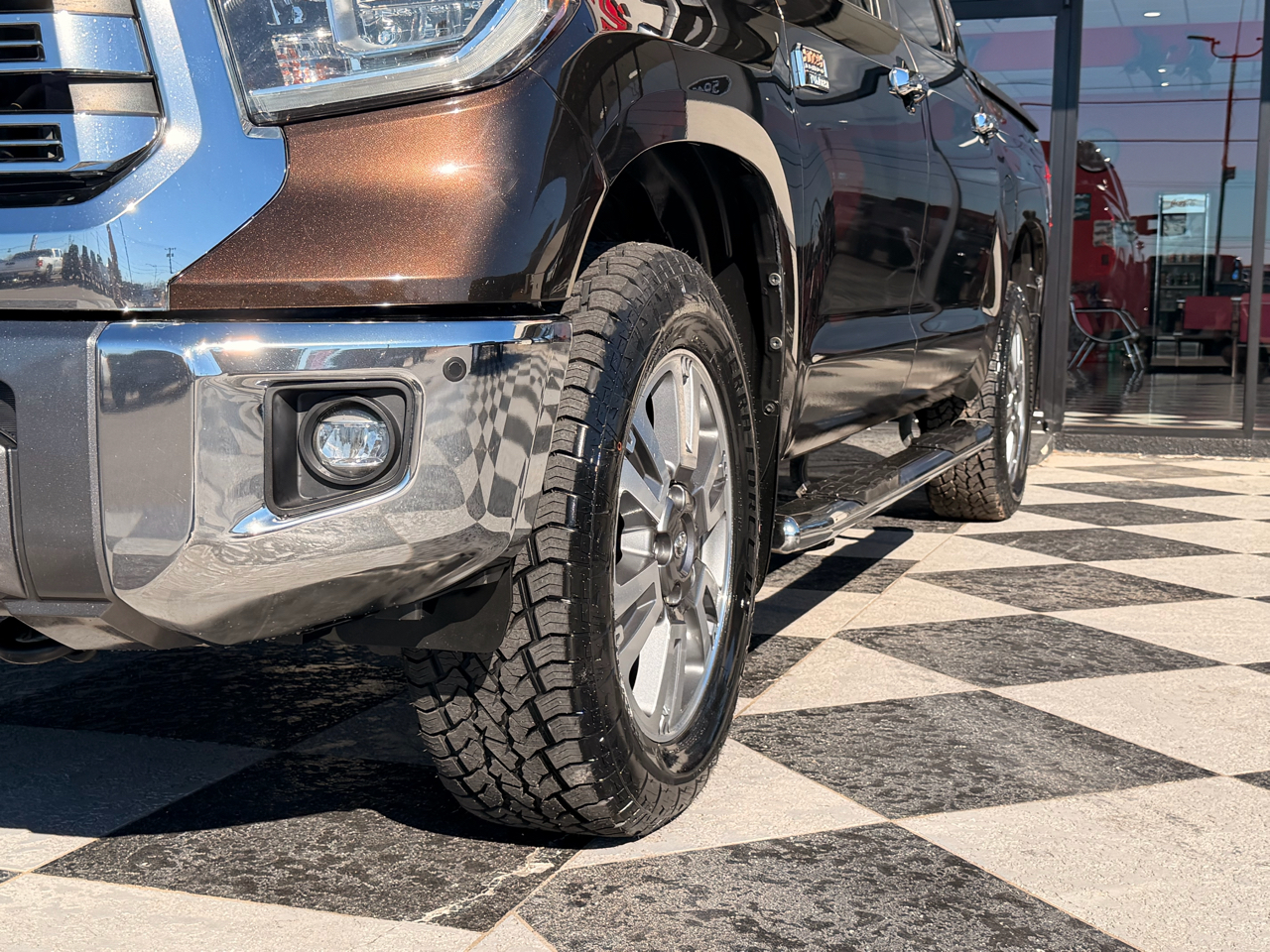 Toyota Tundra 1794 Edition Crew Max 4WD 2018