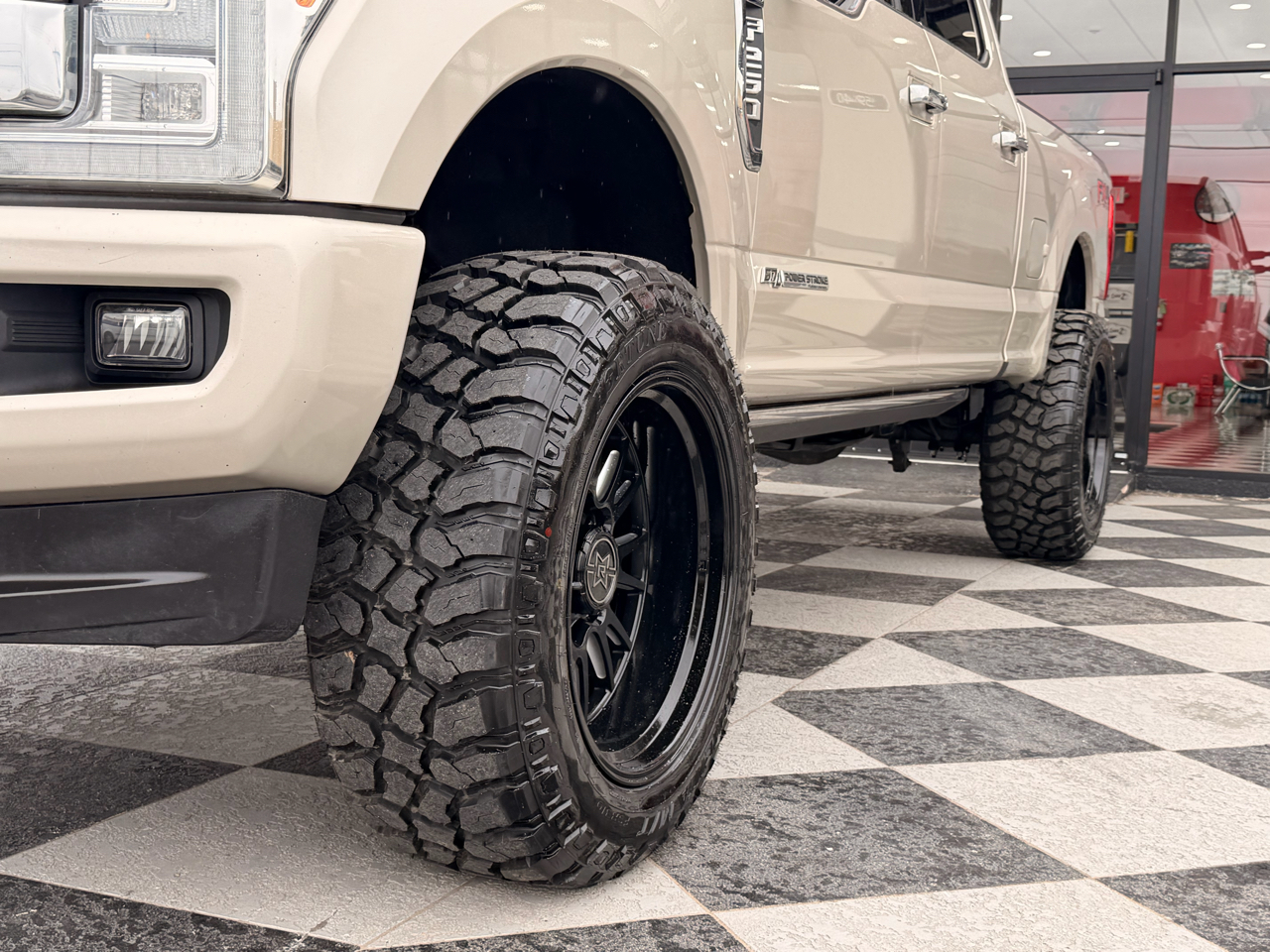 Ford F-250 SD Platinum Crew Cab 4WD 2017